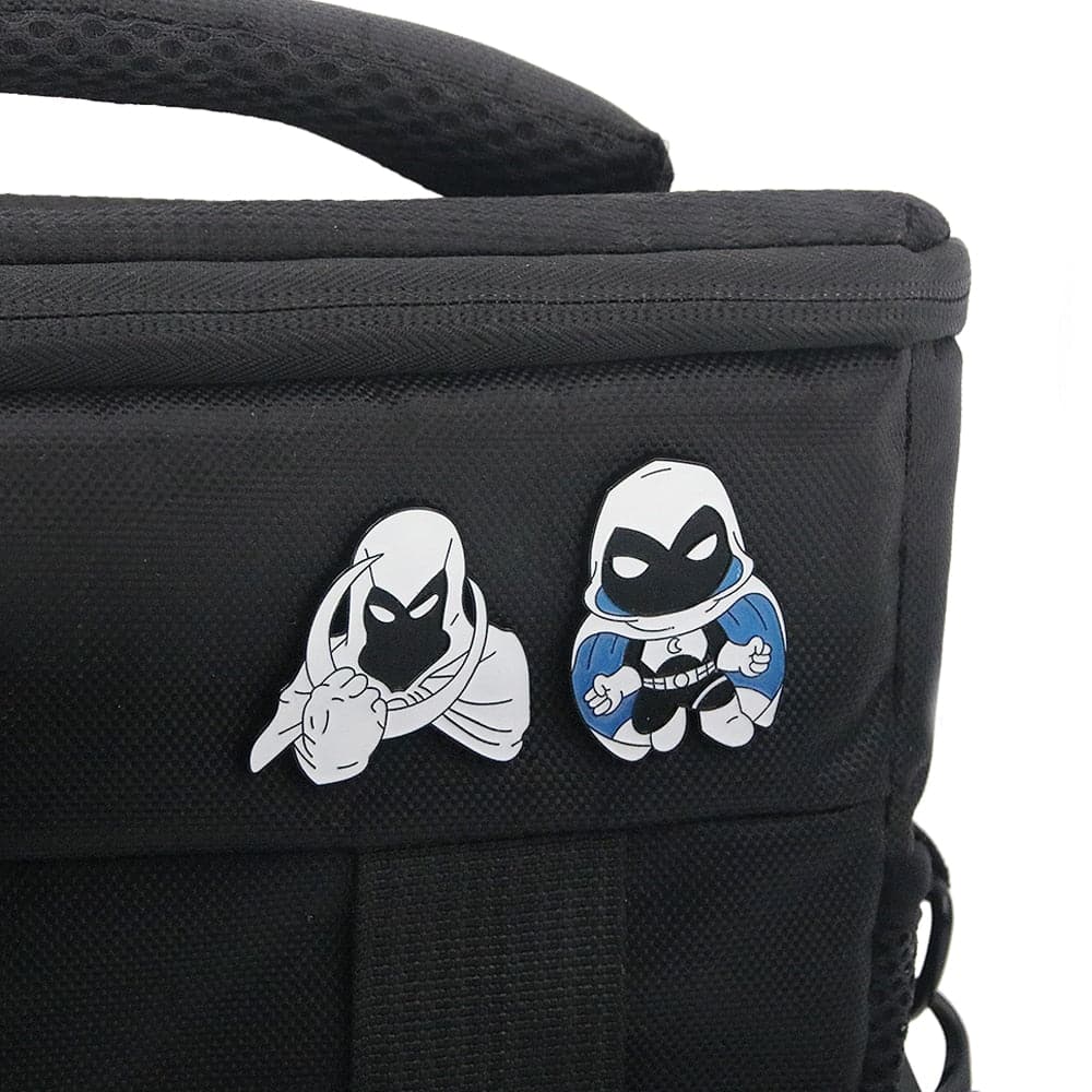 Moon Knight Lapel Pin Brooch Super Hero Marc Spector Badge Brooch Crescent Moon Shape Pin for Boyfriend Backpack Jewelry Gift